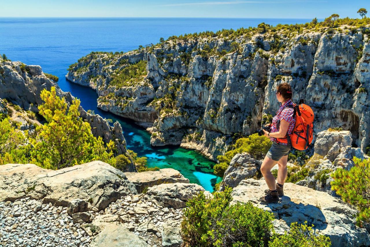 Camping Du Garlaban Aubagne Exterior foto