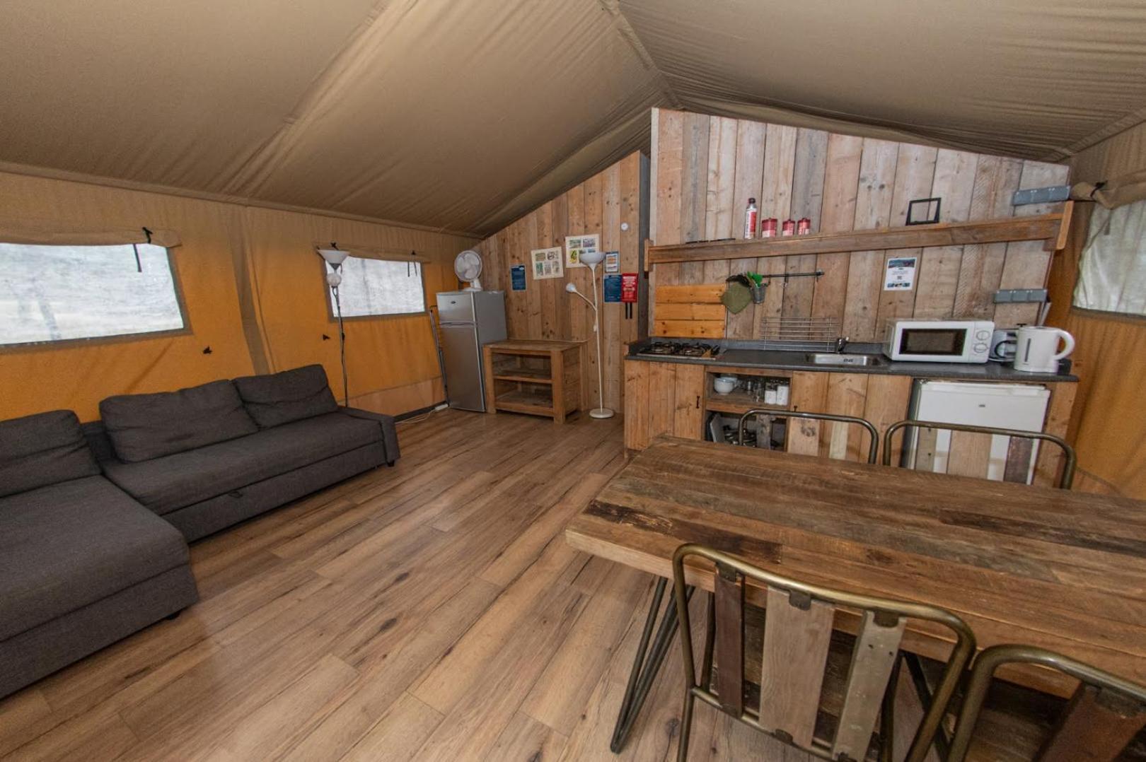 Camping Du Garlaban Aubagne Zimmer foto